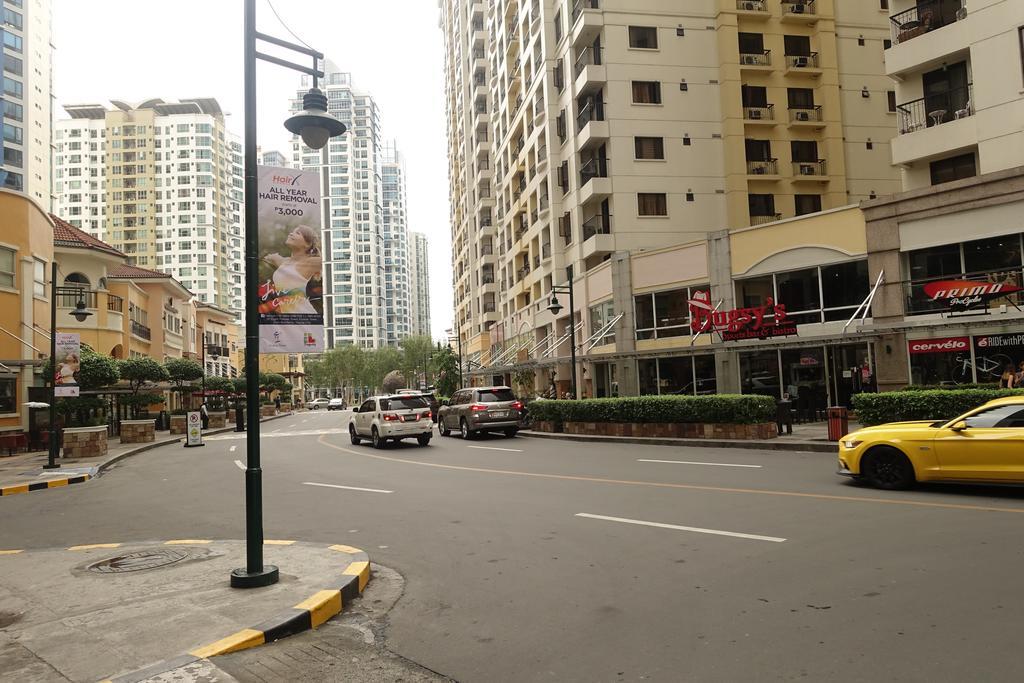 Luxury Condo At Forbeswood Parklane The Fort Bgc Makati City Exteriér fotografie