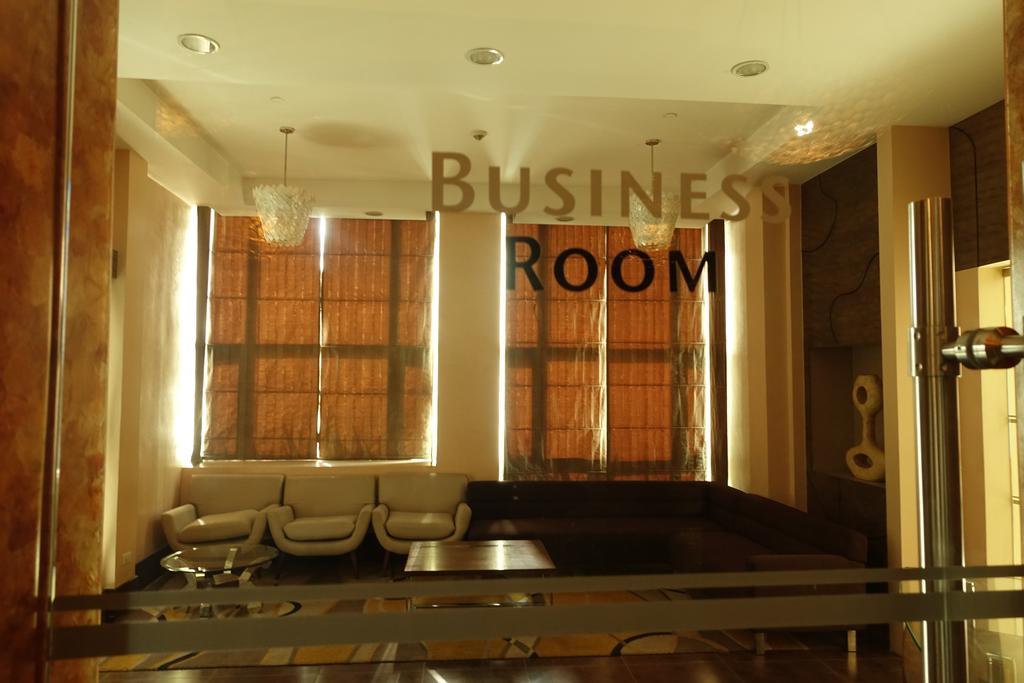 Luxury Condo At Forbeswood Parklane The Fort Bgc Makati City Exteriér fotografie